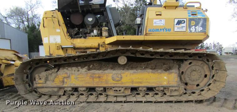 image for item DC7944 2006 Komatsu D41P-6 dozer