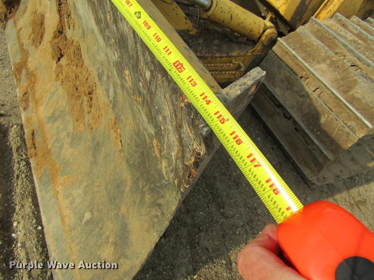 image for item DC7944 2006 Komatsu D41P-6 dozer