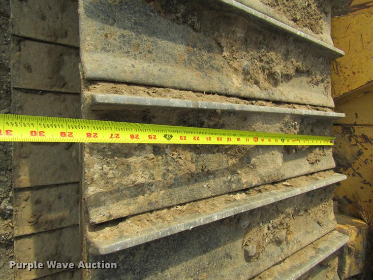 image for item DC7944 2006 Komatsu D41P-6 dozer