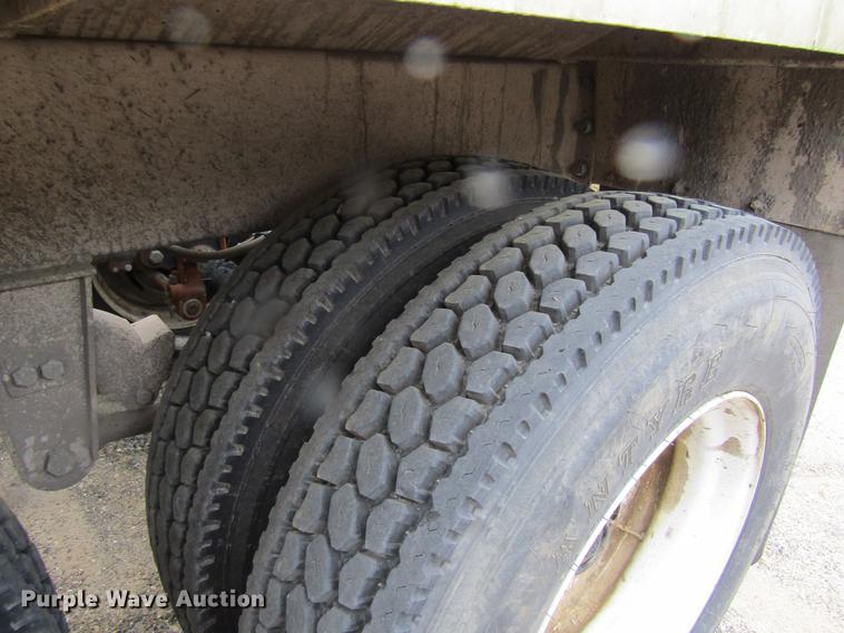 image for item DC7945 2016 ADX 16-0033 bottom dump trailer