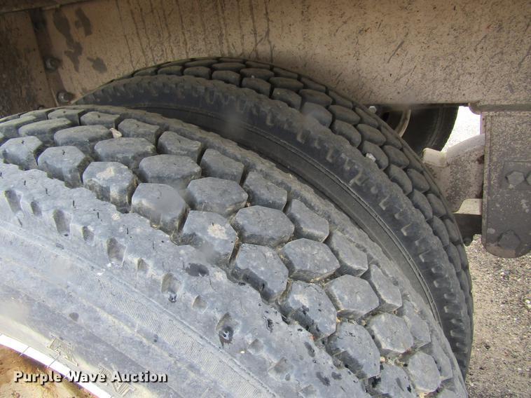 image for item DC7945 2016 ADX 16-0033 bottom dump trailer