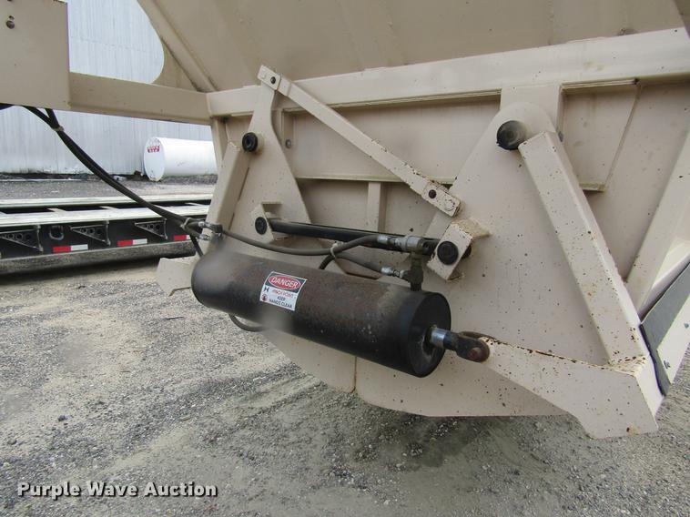 image for item DC7945 2016 ADX 16-0033 bottom dump trailer