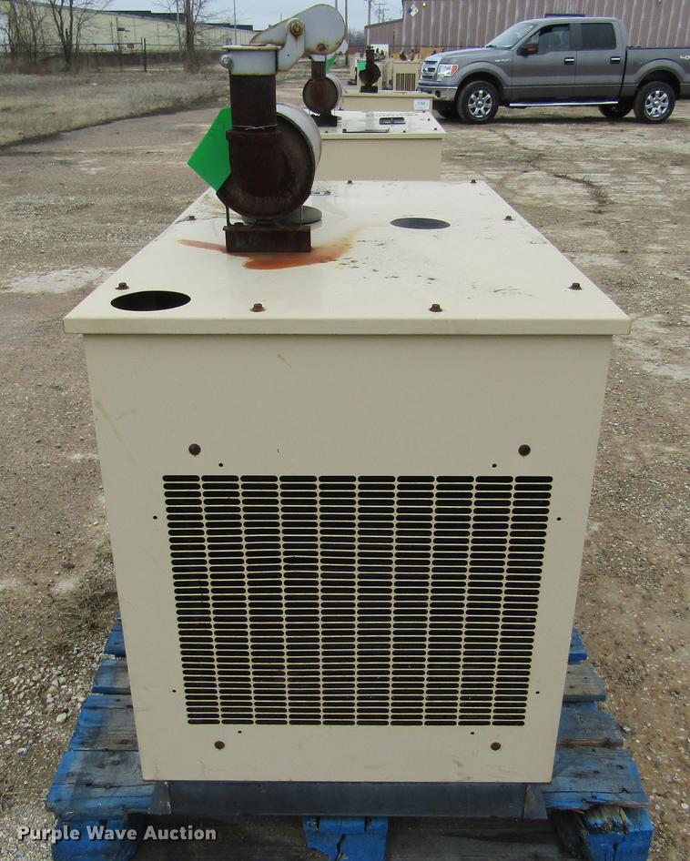 image for item DD2735 1998 Generac 00754-5 generator