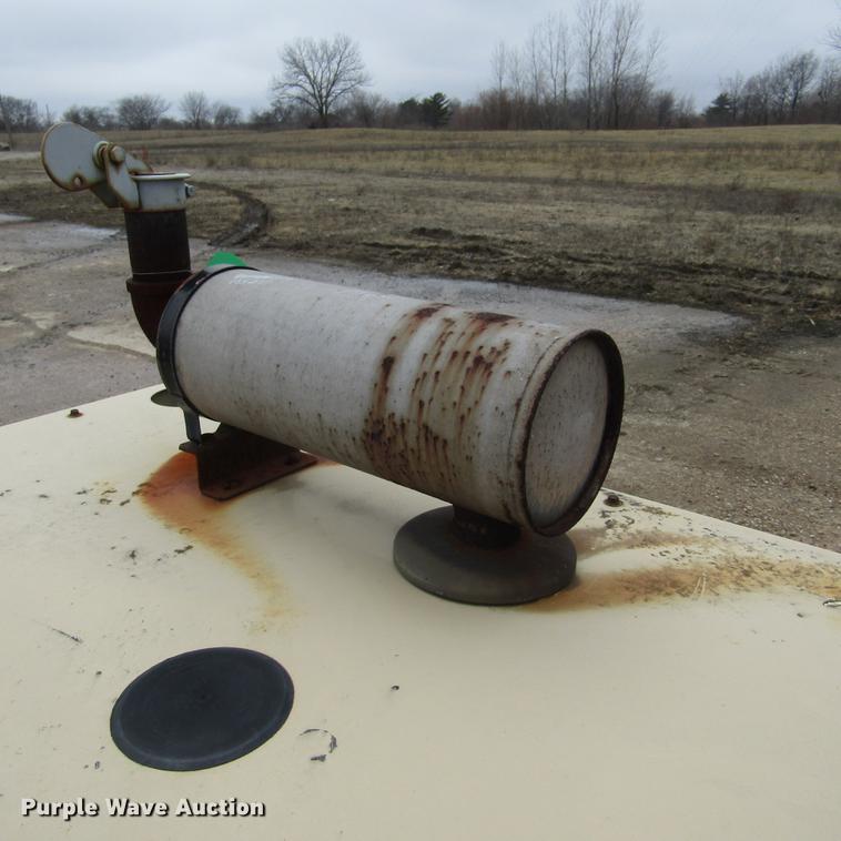 image for item DD2735 1998 Generac 00754-5 generator