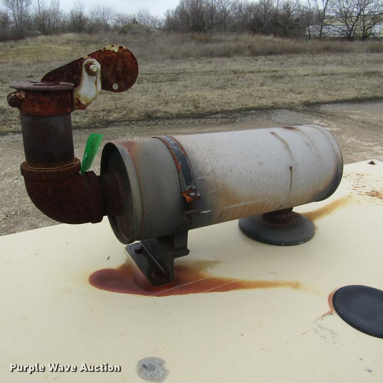 image for item DD2741 1998 Generac 00754-5 generator