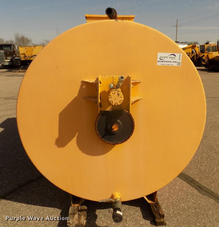 image for item DD2851 Seal coat tank