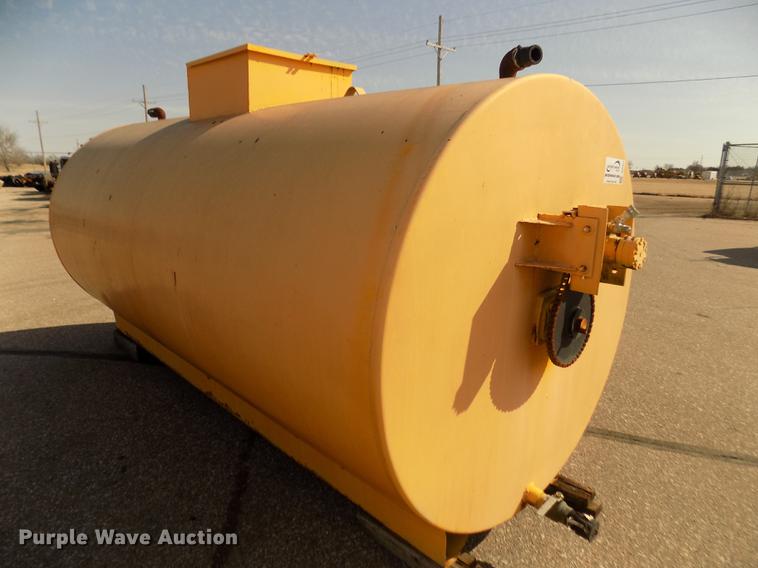 image for item DD2851 Seal coat tank