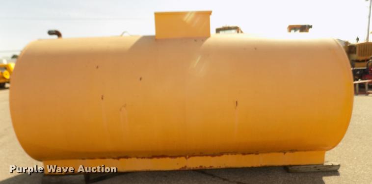 image for item DD2851 Seal coat tank