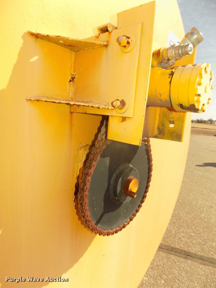 image for item DD2851 Seal coat tank