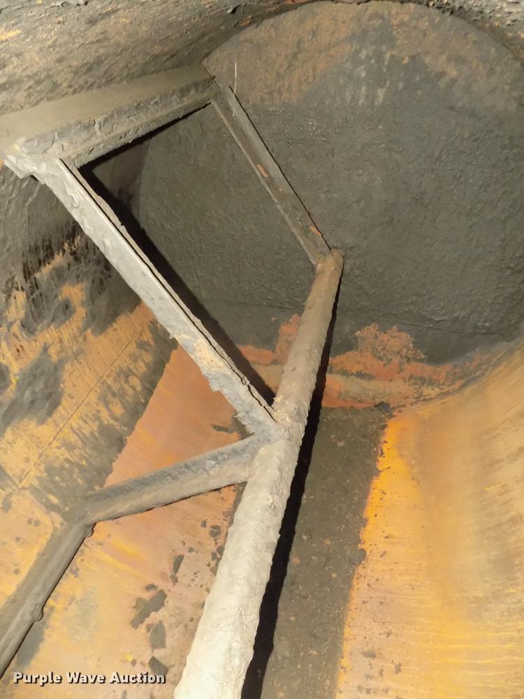 image for item DD2851 Seal coat tank