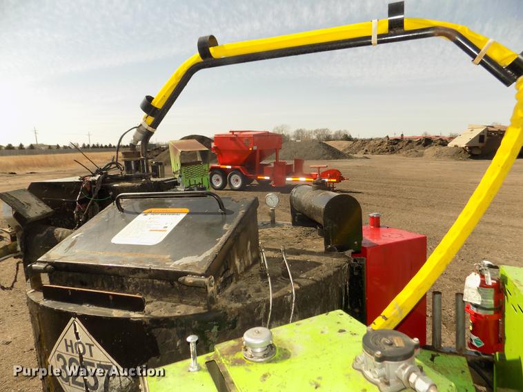 image for item DD2852 2007 Cimline Matrix 1500 melter applicator