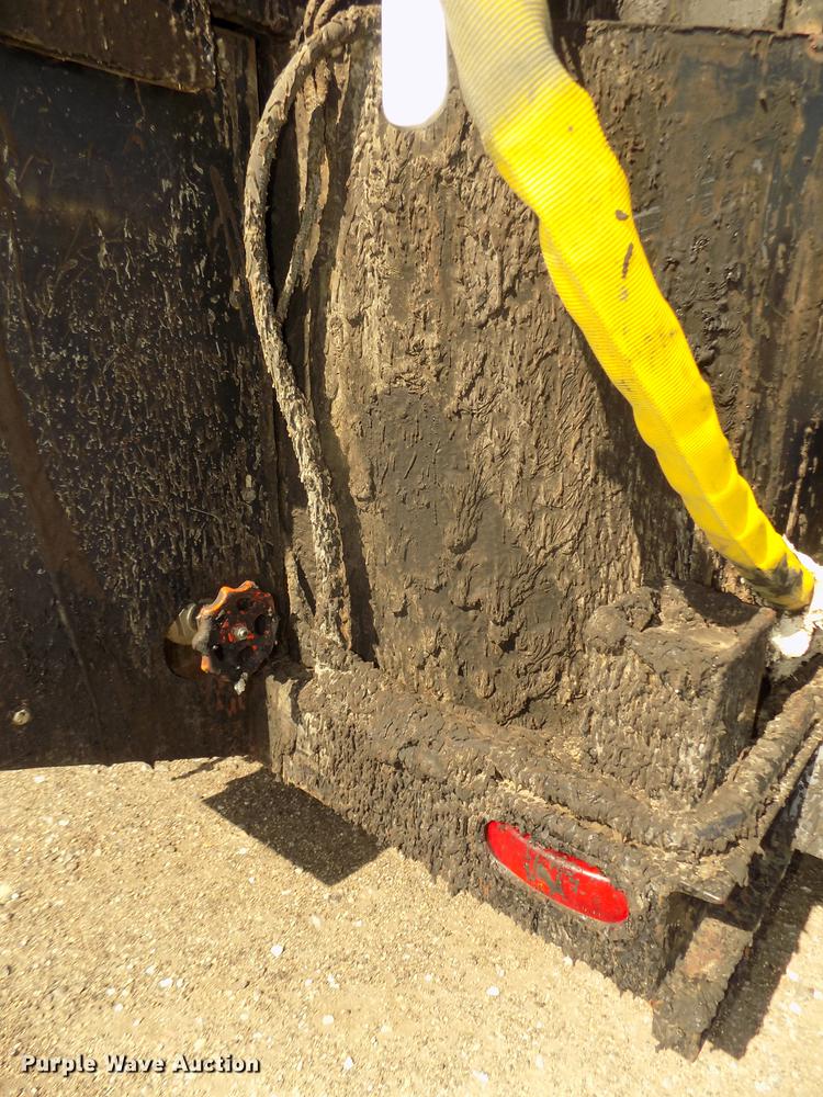 image for item DD2852 2007 Cimline Matrix 1500 melter applicator