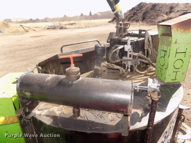 image for item DD2852 2007 Cimline Matrix 1500 melter applicator