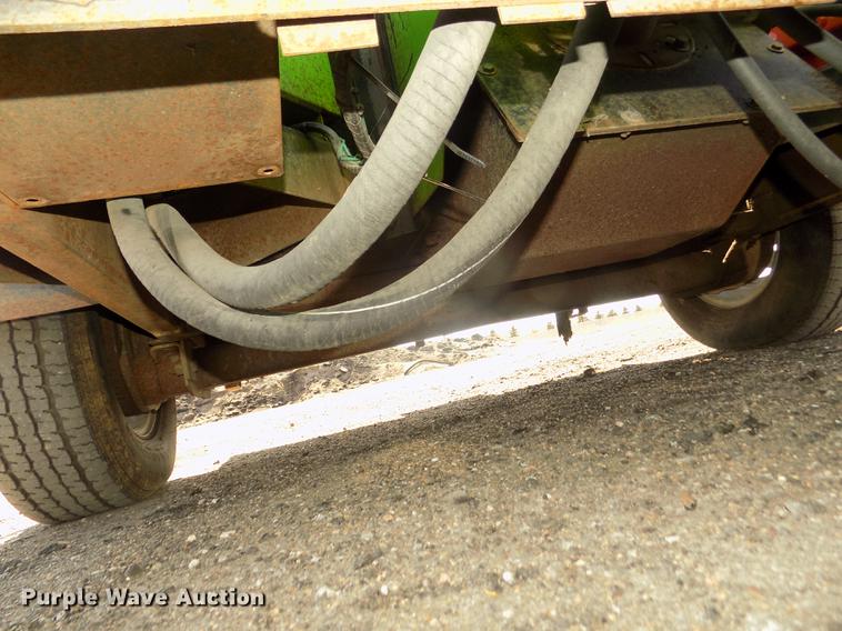 image for item DD2852 2007 Cimline Matrix 1500 melter applicator