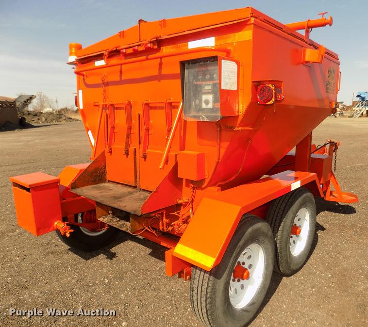 image for item DD2853 2000 Stepp SPH275 asphalt trailer