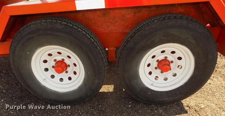 image for item DD2853 2000 Stepp SPH275 asphalt trailer