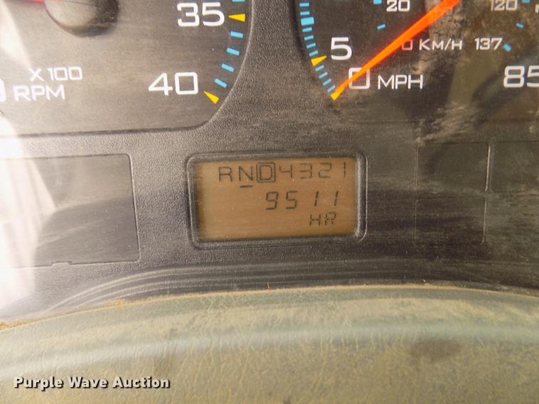 image for item DD2870 2006 International 7400 dump truck