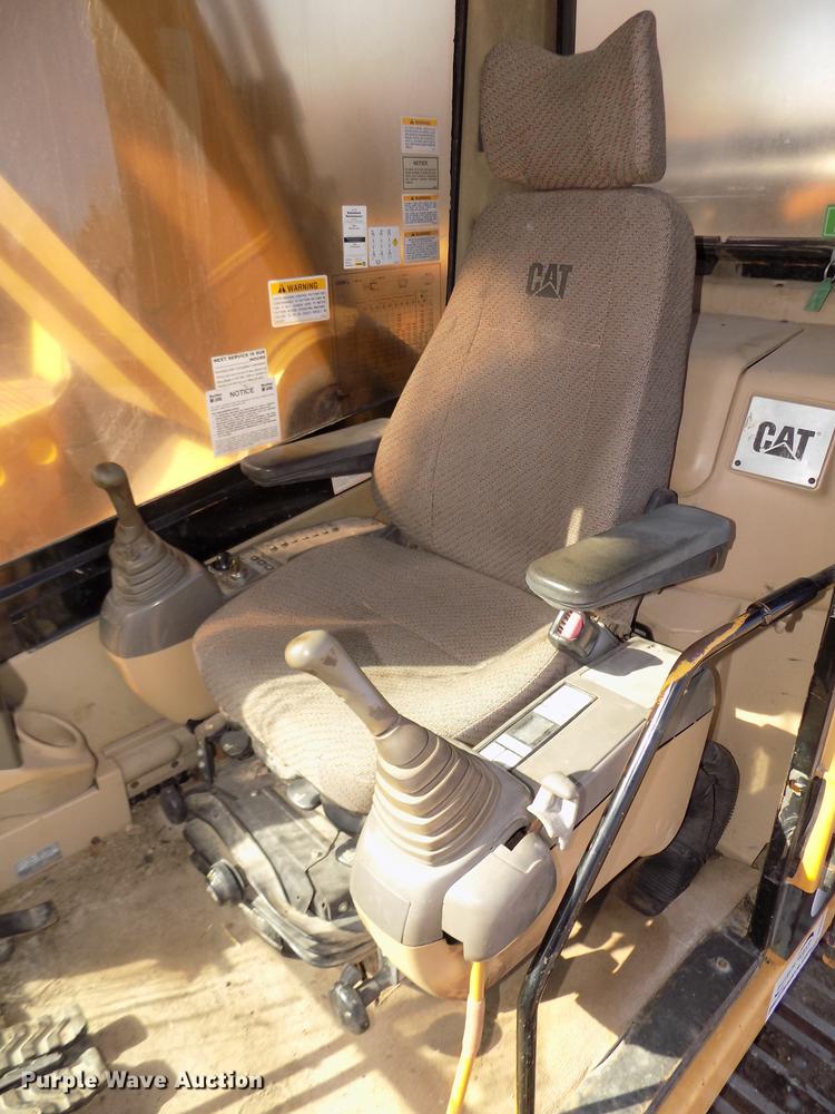 image for item DD2871 1999 Caterpillar 345B L excavator