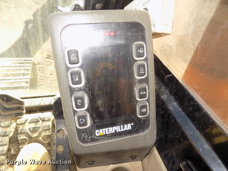image for item DD2871 1999 Caterpillar 345B L excavator