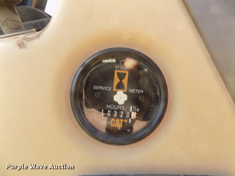 image for item DD2871 1999 Caterpillar 345B L excavator