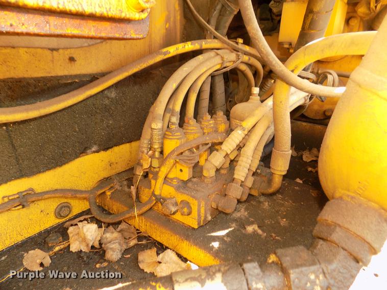 image for item DD2871 1999 Caterpillar 345B L excavator