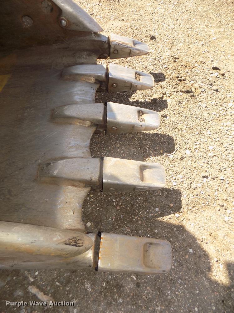 image for item DD2871 1999 Caterpillar 345B L excavator