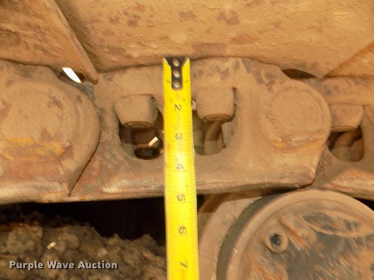 image for item DD2871 1999 Caterpillar 345B L excavator