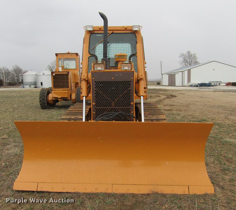 image for item DD7416 1988 Case 1150E dozer
