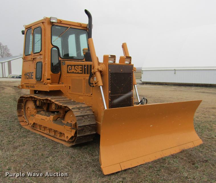 image for item DD7416 1988 Case 1150E dozer