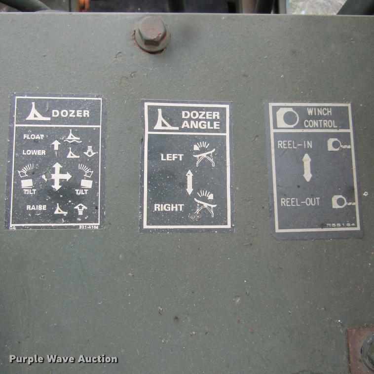 image for item DD7416 1988 Case 1150E dozer