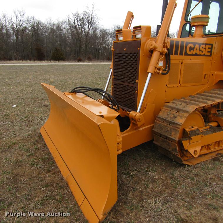 image for item DD7416 1988 Case 1150E dozer