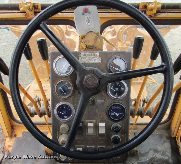 image for item DD7417 1978 Galion T500C rigid frame motor grader