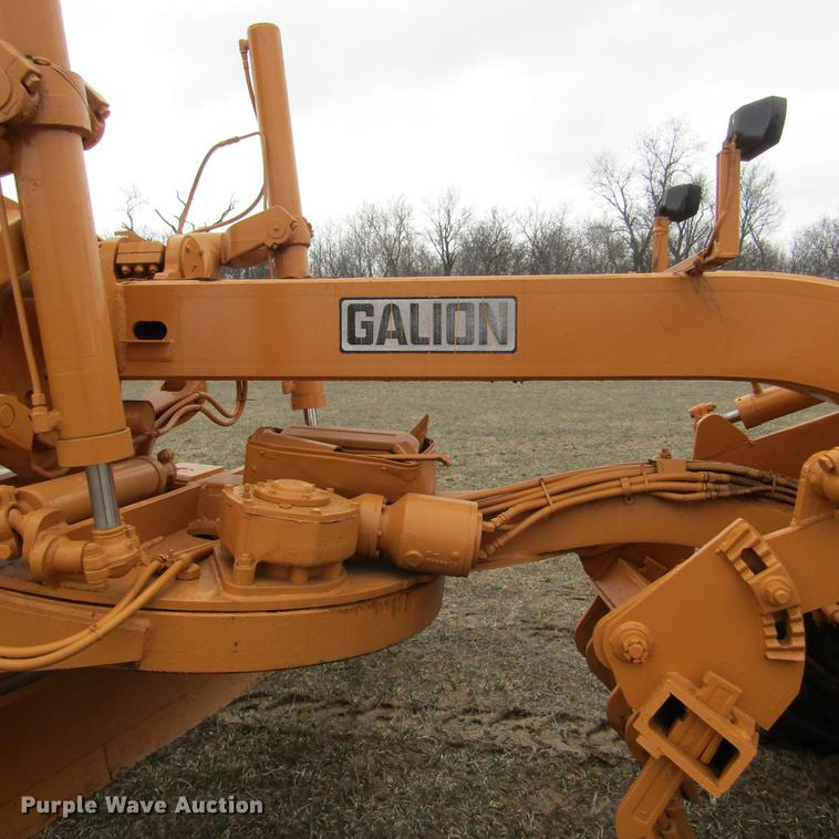 image for item DD7417 1978 Galion T500C rigid frame motor grader