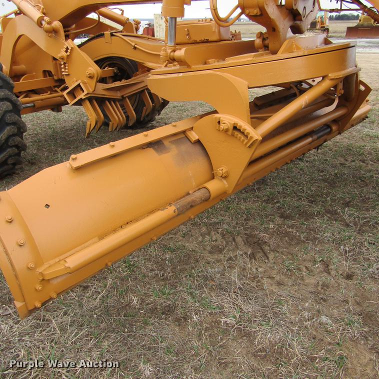 image for item DD7417 1978 Galion T500C rigid frame motor grader