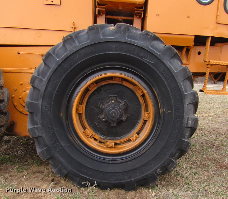 image for item DD7417 1978 Galion T500C rigid frame motor grader