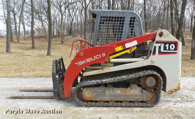 image for item DD9027 2013 Takeuchi TL10 skid steer