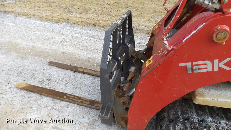 image for item DD9027 2013 Takeuchi TL10 skid steer