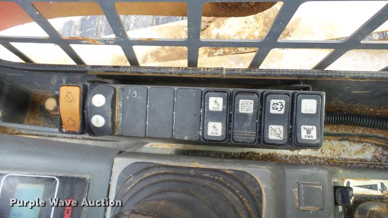 image for item DD9027 2013 Takeuchi TL10 skid steer