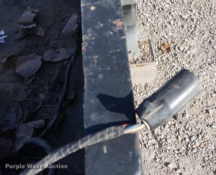 image for item DE3129 1971 General L9L equipment trailer