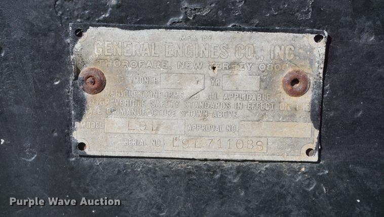 image for item DE3129 1971 General L9L equipment trailer