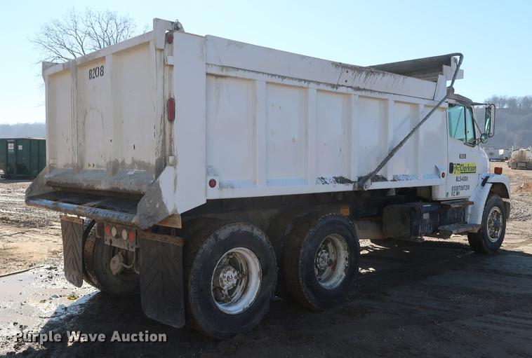 image for item DF3531 1998 Freightliner FL80 dump truck