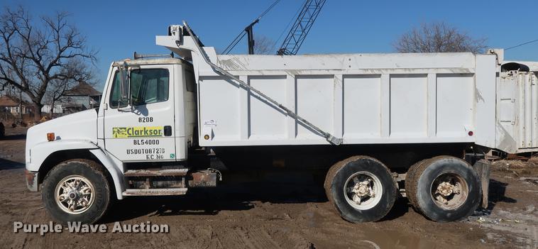 image for item DF3531 1998 Freightliner FL80 dump truck