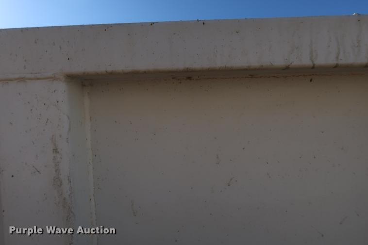 image for item DF3531 1998 Freightliner FL80 dump truck