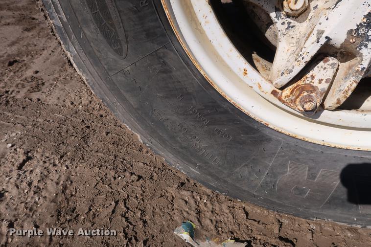 image for item DF3531 1998 Freightliner FL80 dump truck