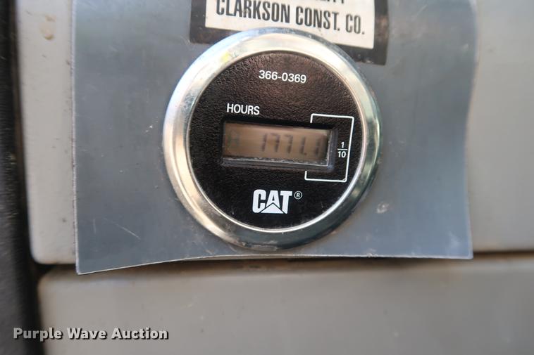 image for item DF3531 1998 Freightliner FL80 dump truck