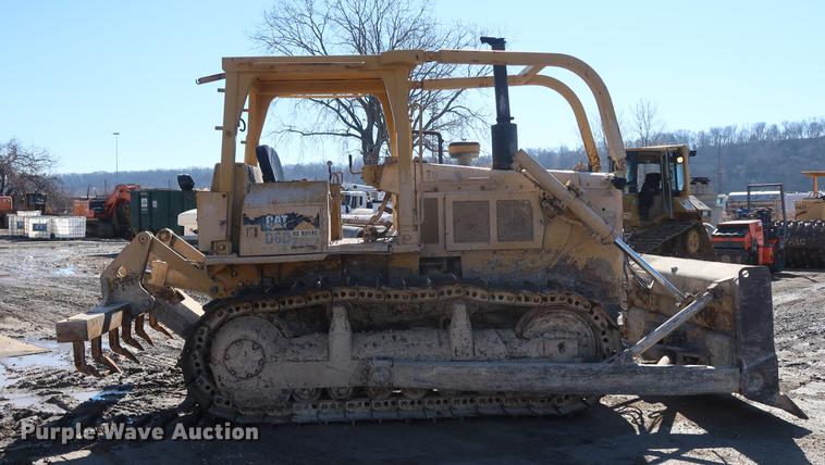 image for item DF3532 1984 Caterpillar D6D dozer