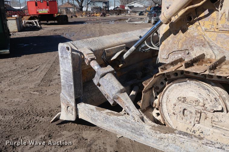image for item DF3532 1984 Caterpillar D6D dozer