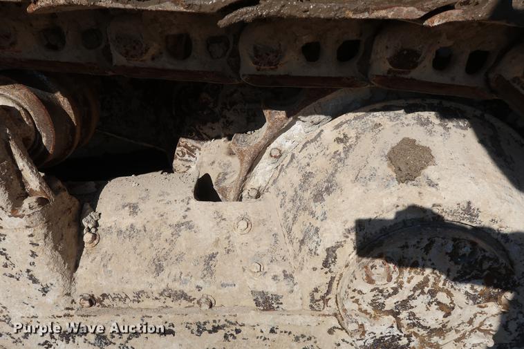 image for item DF3532 1984 Caterpillar D6D dozer