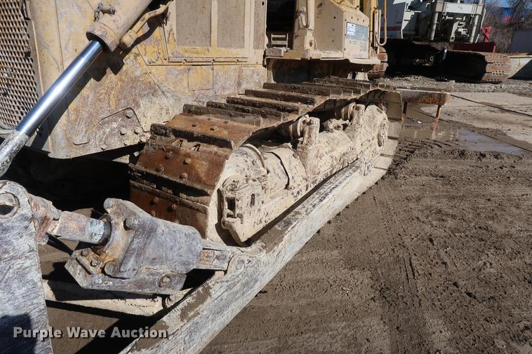 image for item DF3532 1984 Caterpillar D6D dozer
