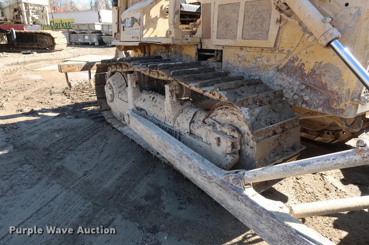 image for item DF3532 1984 Caterpillar D6D dozer